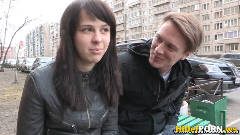 CasualTeenSex.com - Lisa - Fucking Instead of Watching a Movie [720p]