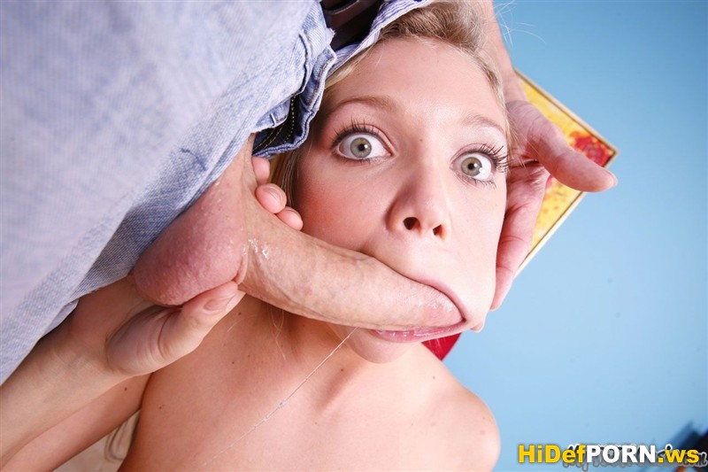 MyTeenOasis.com - Jessie Andrews - Blondie Needs A Helping Hand