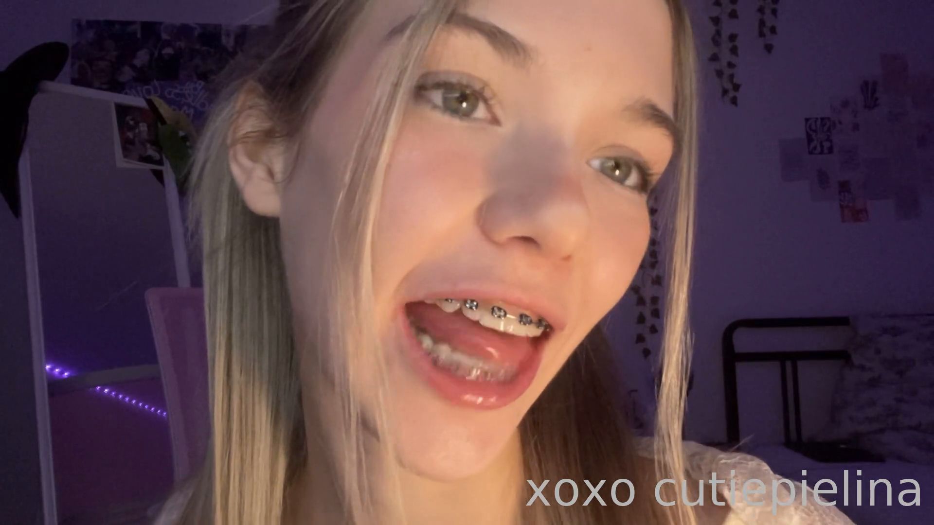 CrazyCuteLina - Braces Babe [FullHD 1080p]