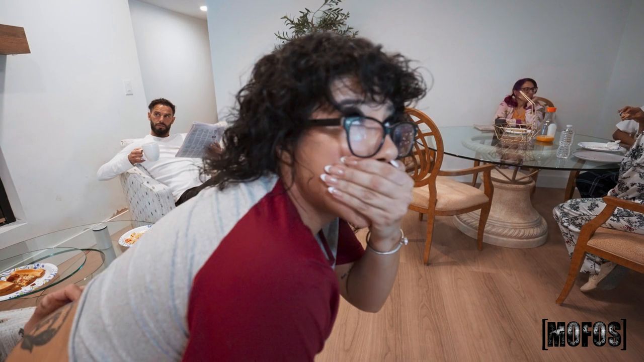 Kitty Kewpie, Alexis Perez - Dick Its Whats For Breakfast [HD 720p]