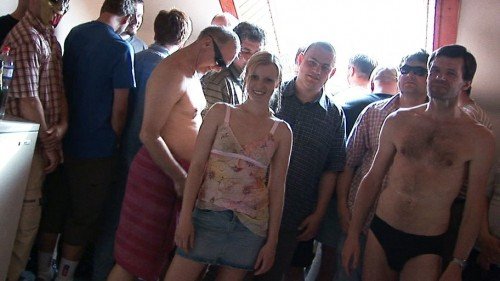 czechgangbang.com/czechav.com - Amateurs - Czech Gangbang [HD 720p]