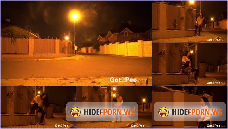 Got2Pee.com - Unknown - Video-street-corner [FullHD 1080p]