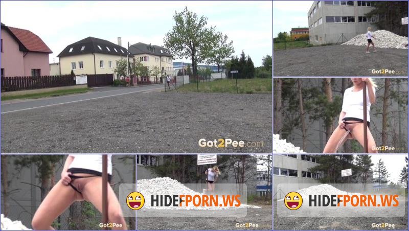 Got2Pee.com - Unknown - Video-a-hero [FullHD 1080p]