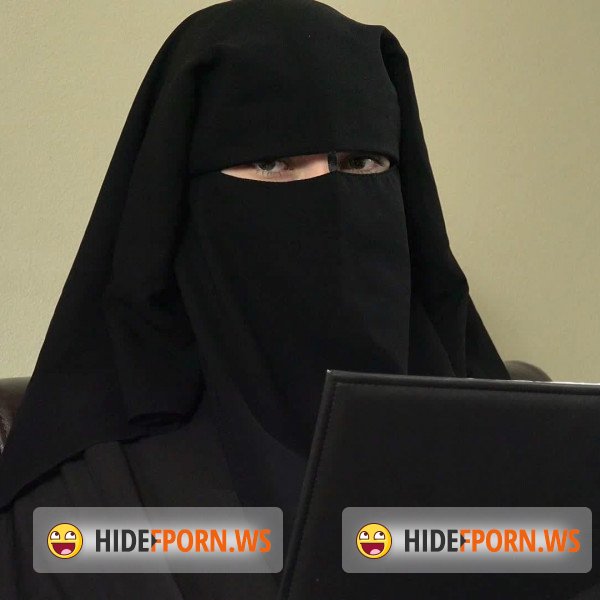 ArabsExposed.com - Lili Sommer - Big Boobs Niqab Girl [FullHD 1080p]