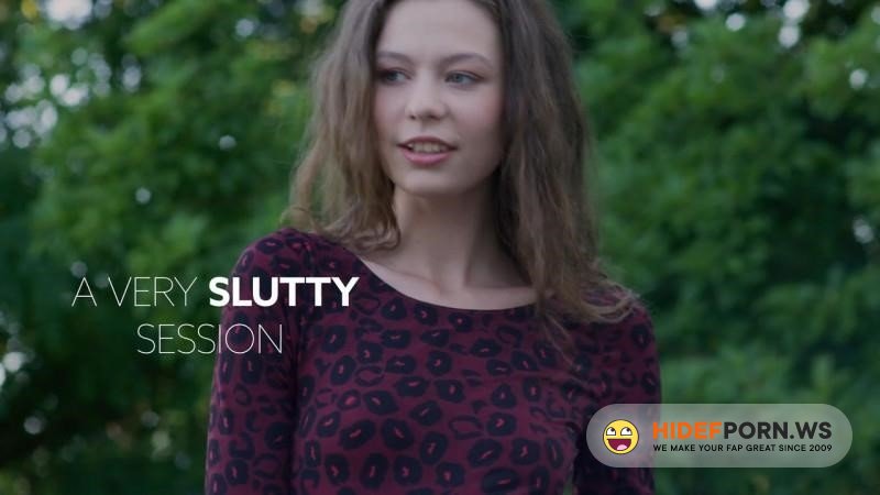 Lustweek - Sofi Smile - A Very Slutty Session [2019/HD]
