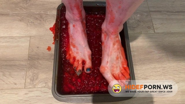 PornhubPremium - Bunionbaby - Redhead Squishes Toes In Jello With Juicy Foot Massage [2020/FullHD]