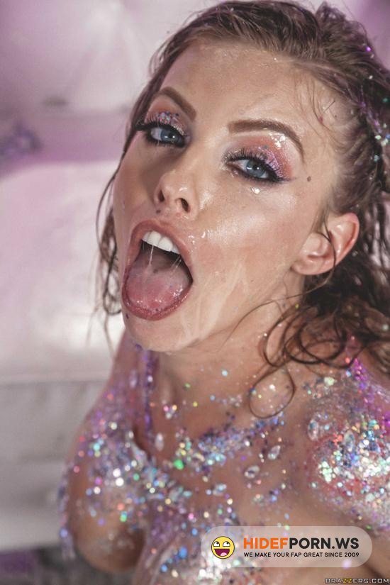 Spizoo.com - Britney Amber - Glitter Sex [HD 720p]