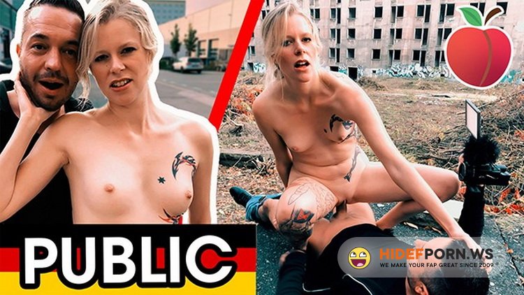 POVPickups - Claudia Swea - GERMAN BABE Drives NAKED in RUSH HOUR to FUCK DATE! [FullHD 1080p]
