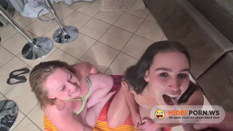 Kinky-bitch69 - Kinky-bitch69 - Piss Swapping with my Friend | Laughing [FullHD 1080p]