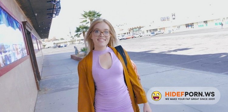 TeamSkeet - Katie Kush - Blonde Nerd Katie Kush Gets her Pussy Slammed [FullHD 1080p]