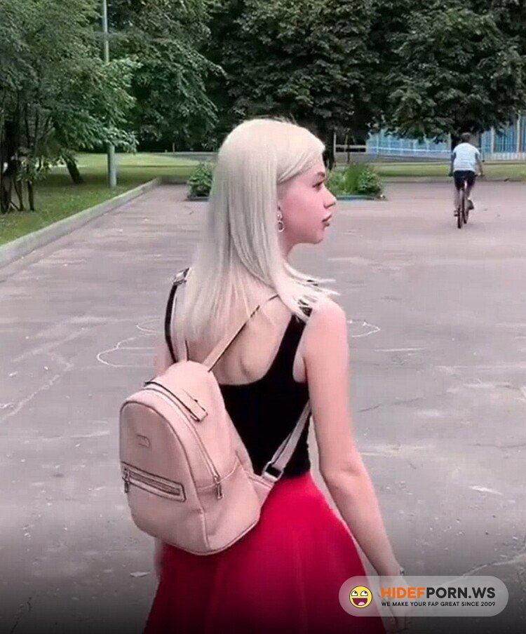 Onlyfans.com - Freya Stein - Hot blonde teen makes gentle deepthroat blowjob [FullHD 1080p]