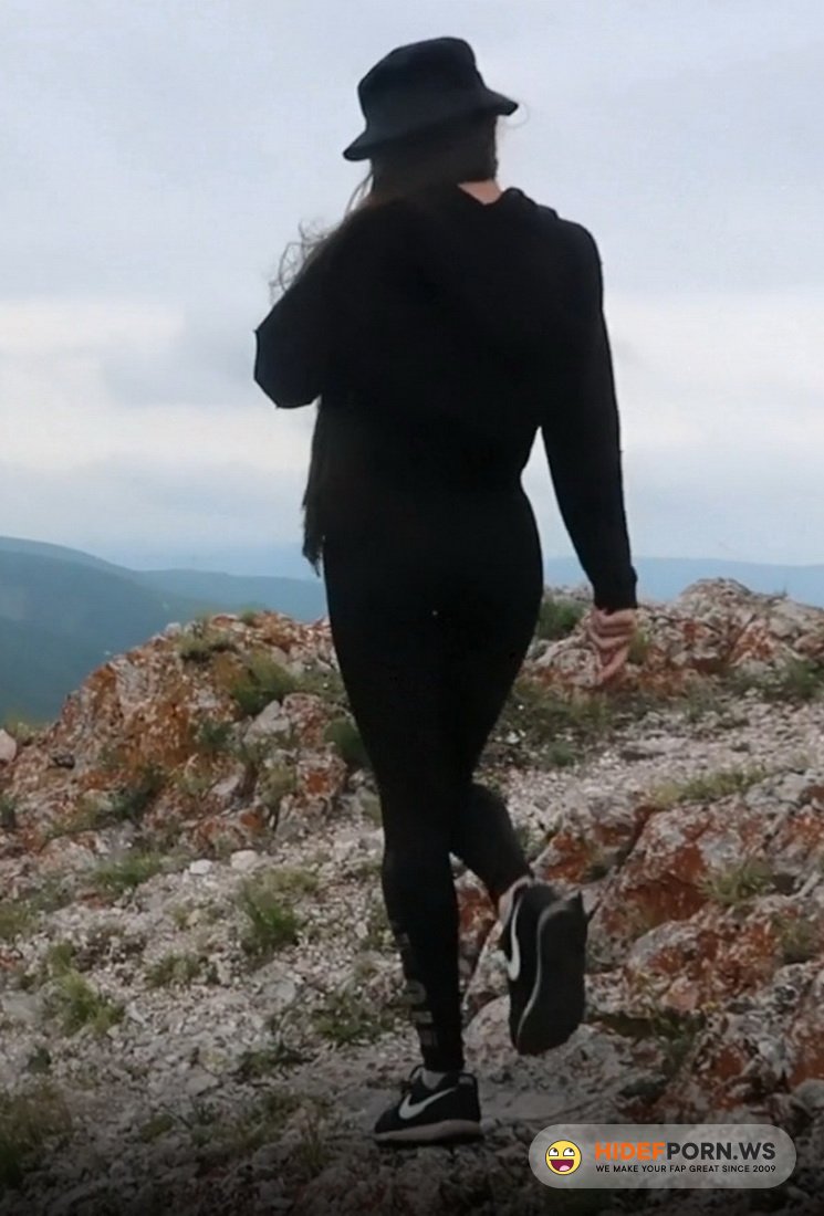 Maryvincxxx Aka Maria Romanova - Fucking Sucking in the Mountains [FullHD 1080p]