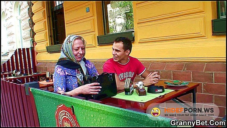 Grannybet.com - Unknown - Granny From The Sunny Street [FullHD 1080p]