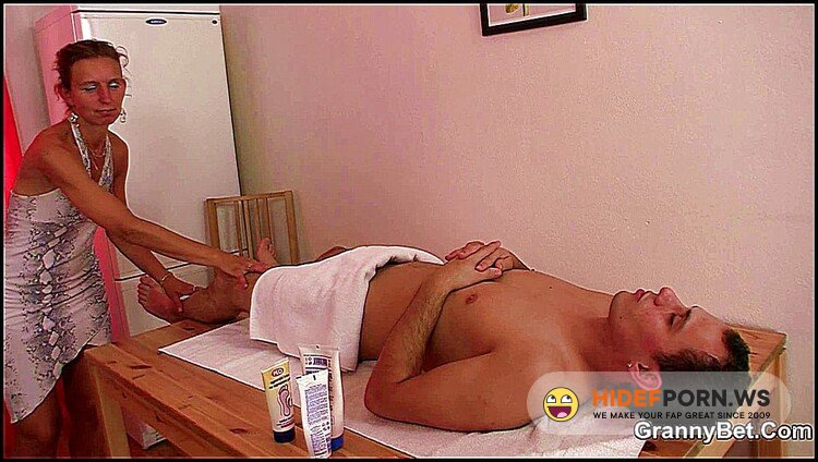 Grannybet.com - Unknown - A Very Happy Ending For A Massage [FullHD 1080p]
