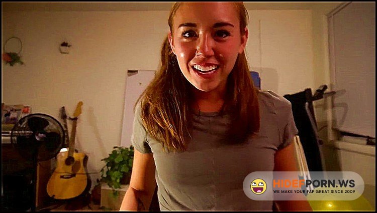 Onlyfans.com - Brandi Braids - Horny Fitness Slut Gets Stretched out [FullHD 1080p]