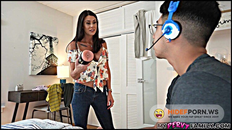 Mypervyfamily.com - Abby Somers - Finger, Feel The Difference [FullHD 1080p]
