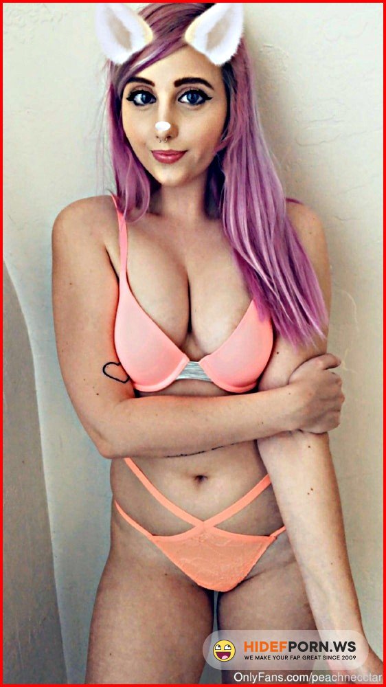 OnlyFans.com - @Peachnecctar - 322 videos | 1232 photos [HD 720p]