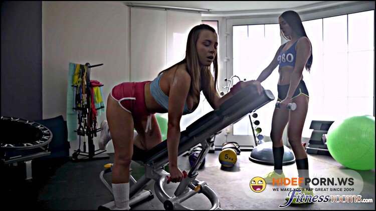 Fitnessrooms - Josephine Jackson, Katy Rose - Trepassing gym girls hot threesome [HD 720p]