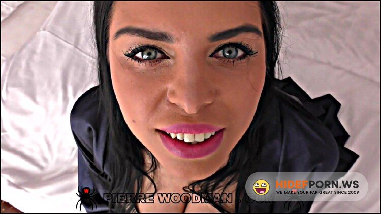 WoodmanCastingX - Kira Queen - Sex party with friends [FullHD 1080p]