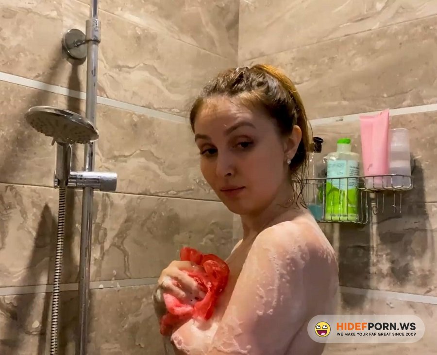 xxxdownload.net - Alinari - Amateur Sex With Hot Russian StepMom In Shower [FullHD 1080p]