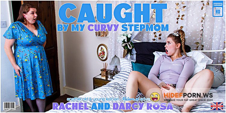 Mature.nl - Darcy Rosa (EU) (23), Rachel (EU) (51) - Teeny babe Darcy Rosa gets caught playing with her pussy by her curvy stepmom Rachel [FullHD 1080p]