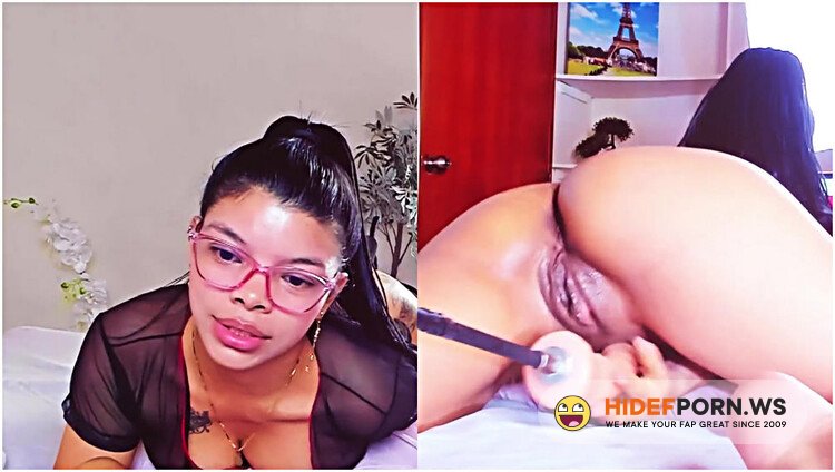 PornHub - EmilyVegaModel1 - Horny Ebony Gets Wet And Her Pussy Gets Creamy While Being Fucked By Her Fuck Machine [FullHD 1080p]