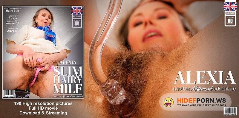 Mature.nl - Alexia (48) - Slim British MILF Alexia loves playing with her hairy pussy when she's alone (14849) [Full HD 1080p]