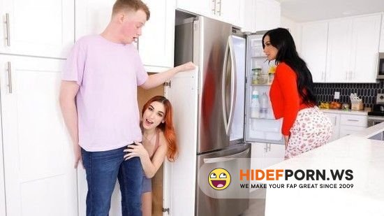 BrattySis - Delilah Day - Hide And Seek With My Stepsister [2023/HD]