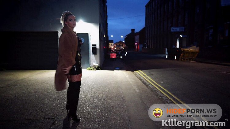 UKStreetWalkers.com/Killergram.com - Louise Lee – The Busty Street Slut [FullHD 1080p]