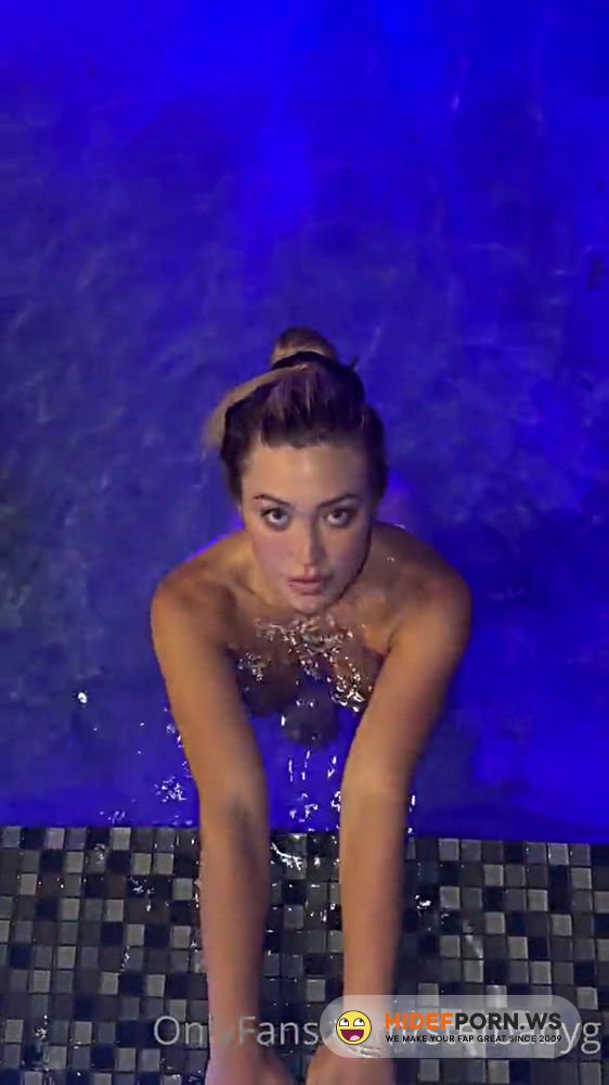 Onlyfans.com - Stefanie Knight POV Blowjob Swimming Pool Video Leaked [FullHD 1080p]