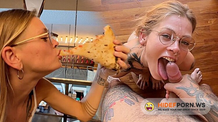 PornHub.com - Sammmnextdoor - Date Night 07 - From Pizza To Dick, She Likes Eating In Italy Cute Nerd Giving Bj [FullHD 1080p]