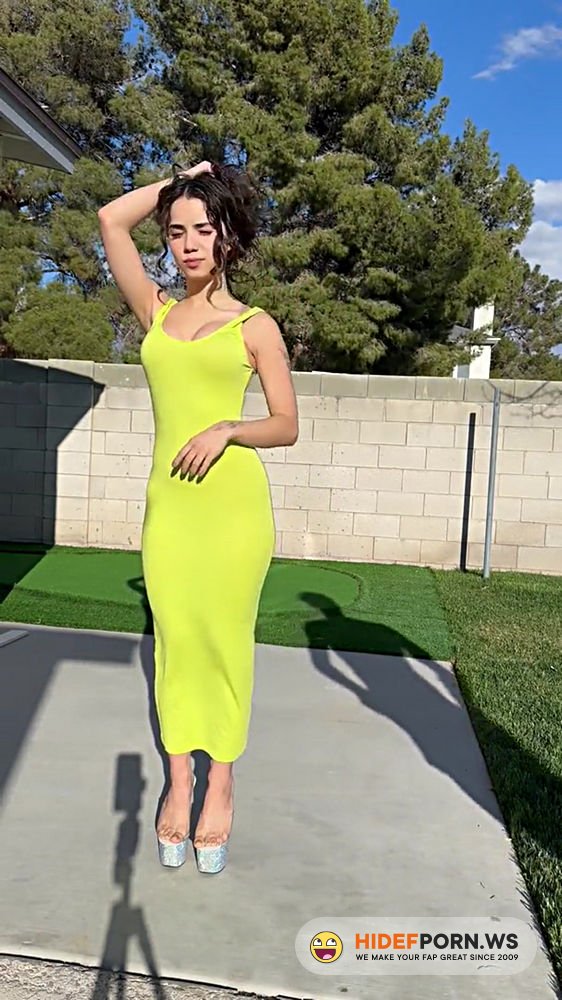 Onlyfans - Jameliz Nude Outdoor Green Dress Sex Tape Video Leaked [FullHD 1080p]