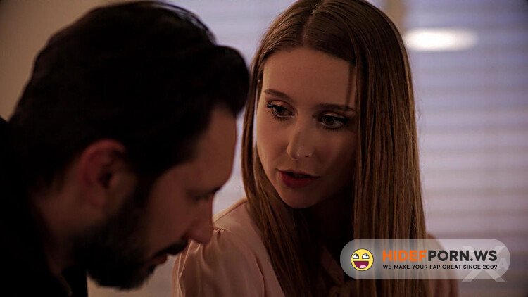 Missa X - Sexting Daddy Laney Grey, Tommy Pistol [FullHD 1080p]