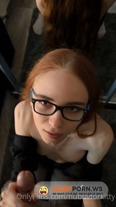 Onlyfans - KittyRias - Blowjob From Nerdy Gf [2023/SD]