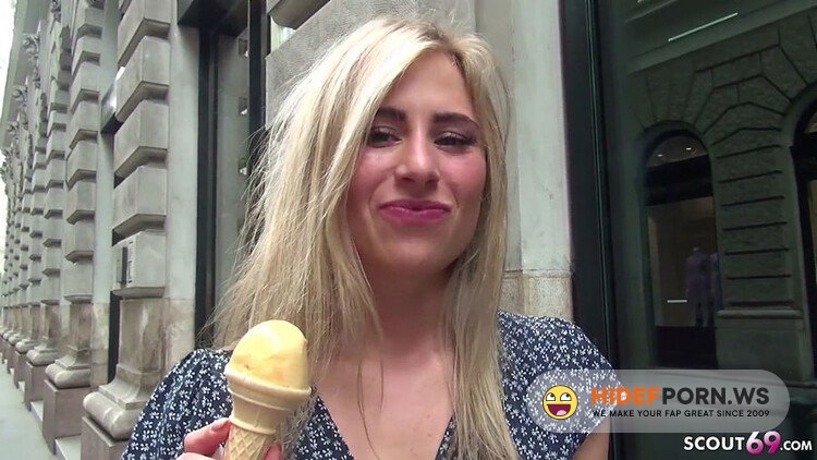 GermanScout/Scout69 - Crazy Blonde Lindsay Seduce To Fuck After Public Agent Casting [FullHD 1080p]