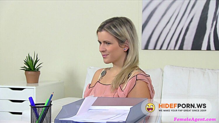 FemaleAgent - Barra Ester [FullHD 1080p]