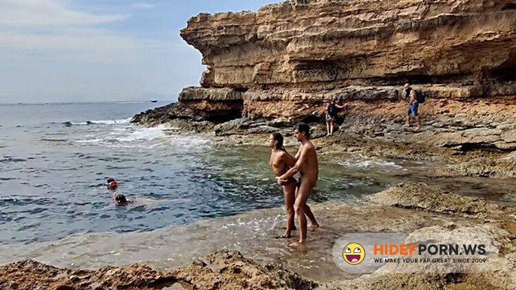 Modelhub - Divers Watch Us Fucking On The Beach [FullHD 1080p]