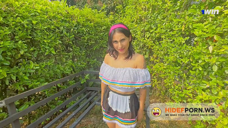 ModelsPorn - Jenifer Play ll - Sexy Campesina Hace ANAL Bailando Con La Polla Dentro JENIFERPLAY [FullHD 1080p]
