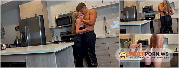 Onlyfans - Kaley Bosarge Kitchen Sex Tape PPV Video Leaked [HD 720p]