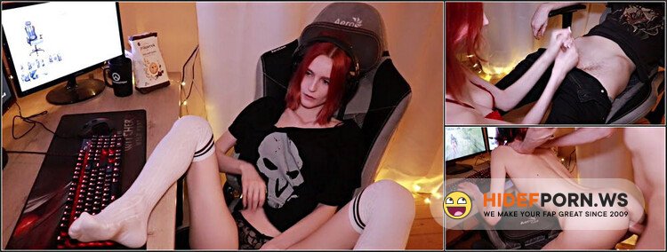 ModelsPorn - Shinaryen - Nerdy Gamer Girl Teen Fucked Hard While Playing a Video Game [FullHD 1080p]