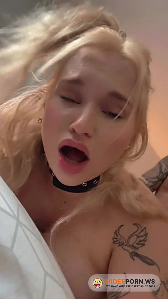 Onlyfans - Zoie Burgher Nude Sex Tape Video Leaked [FullHD 1080p]