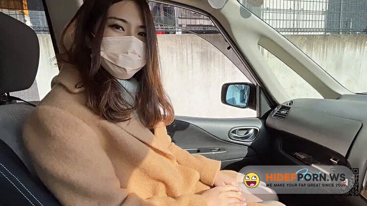 Private Video Married Woman Has Car Sex In a Busy Daytime Park [FullHD 1080p]