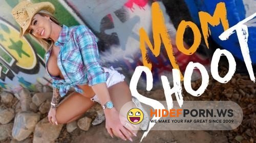 MomShoot - Sweet Vickie - A Change Of Plans [2024/SD]