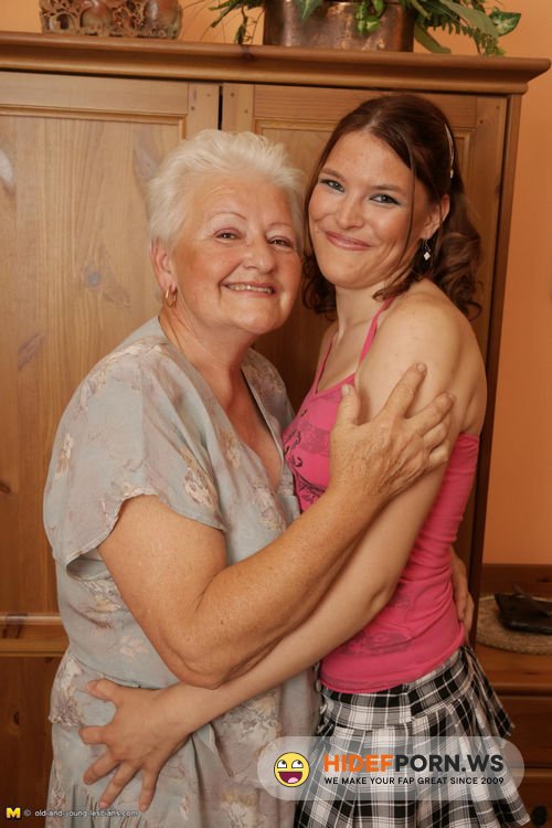 Old-and-Young-Lesbians.com/Mature.nl - Lilu(19), Vera D.(65) [HD 720p]