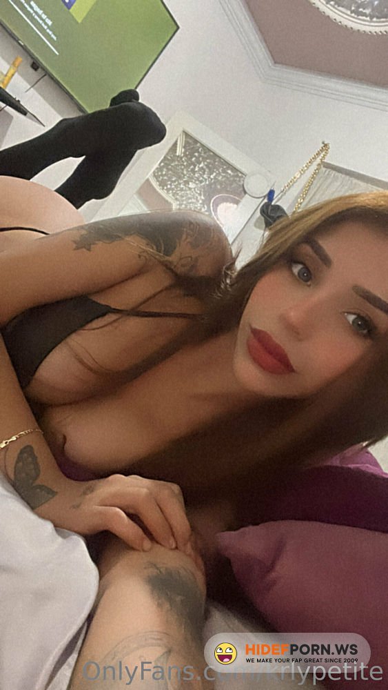 Onlyfans - krlypetite - 20 Video + Images [FullHD 1080p]