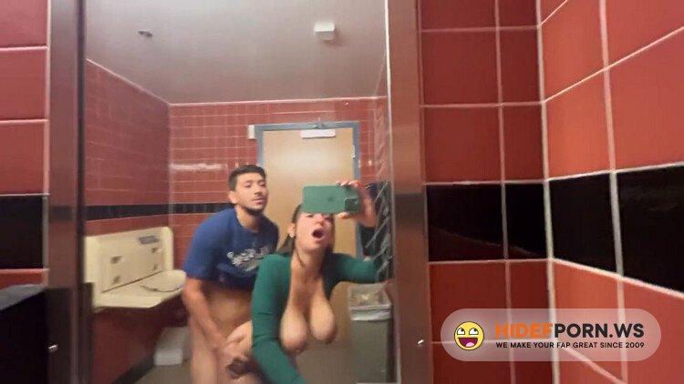 Hailey Rose - Hailey Rose Gets Creampie In Whole Foods Public Bathroom [HD 720p]