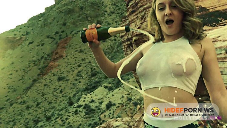 Horny Hikers Caught Fucking In Public Twice! - Molly Pills - POV [FullHD 1080p]