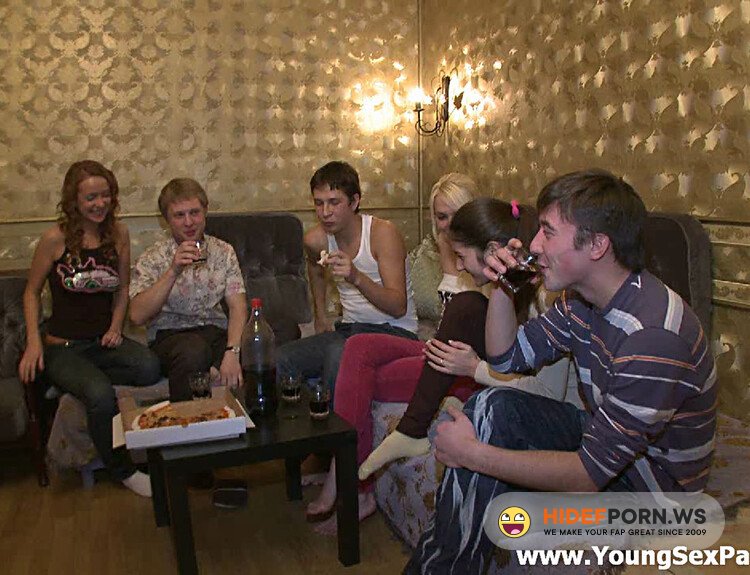 YoungSexParties - Winter Break Sex Party In a Dormitory [HD 720p]