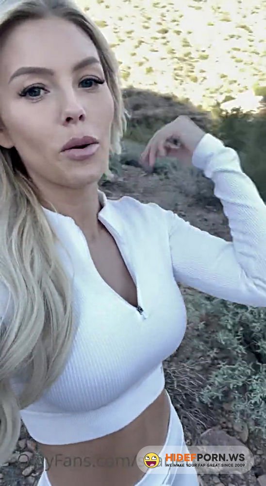 Onlyfans - ScarlettKissesXO Outdoor Blowjob Video Leaked [FullHD 1080p]