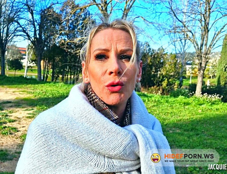 Jacquie Et Michel TV - Victoria Nova - Victoria, Ans, Assistante De Direction A Paris ! [UltraHD 4K 2160p]
